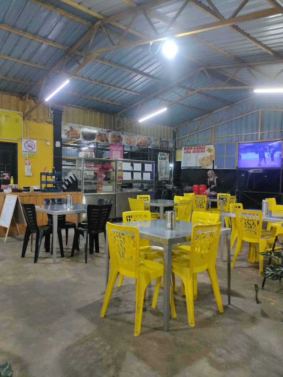 D'lla sup tulang & masakan panas