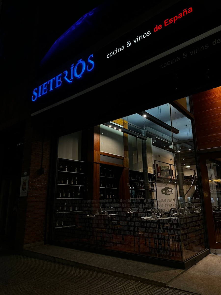 Siete Rios Cocina & Vinos