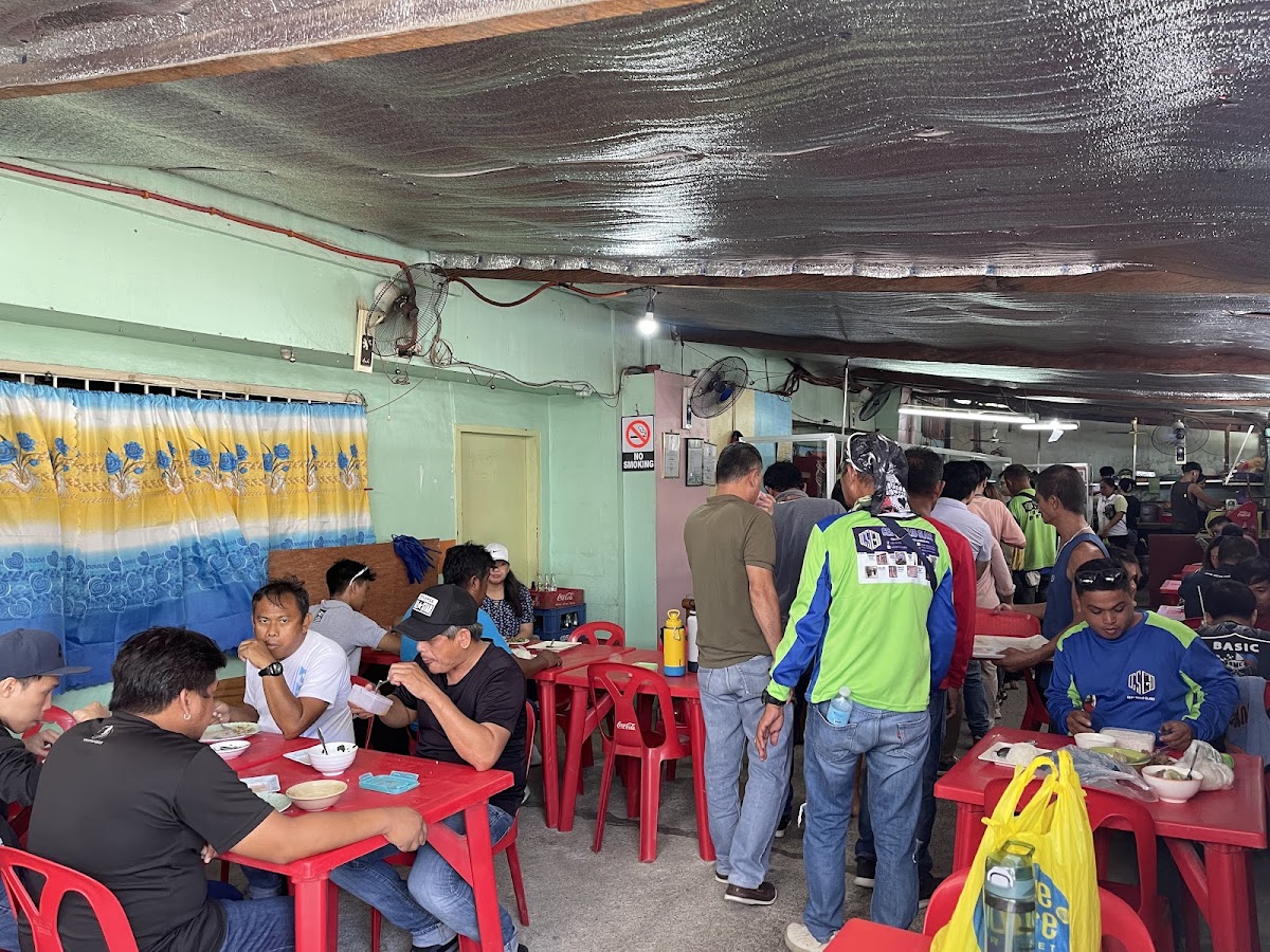 Yna's Foodhouse