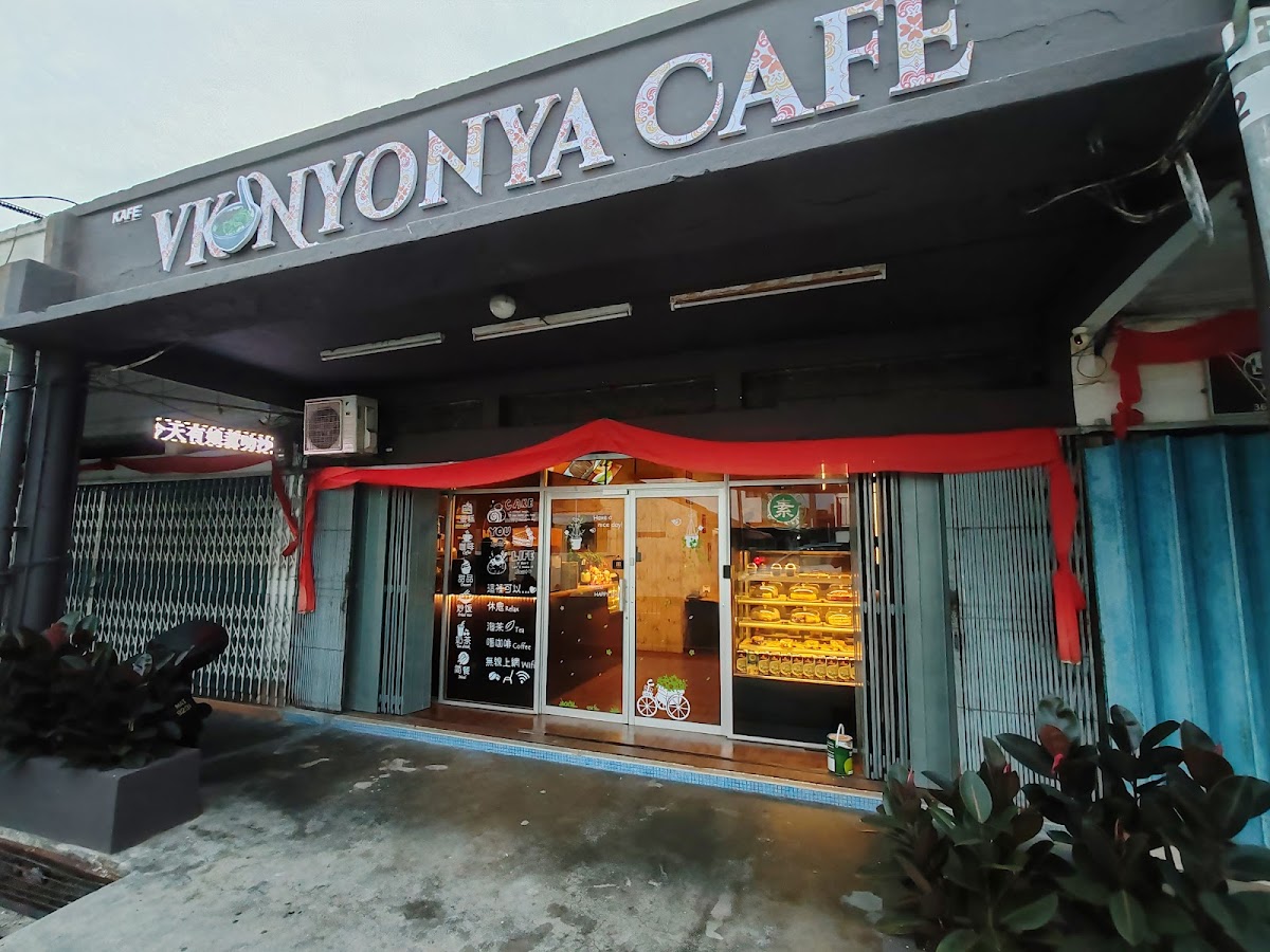 VK NYONYA CAFE