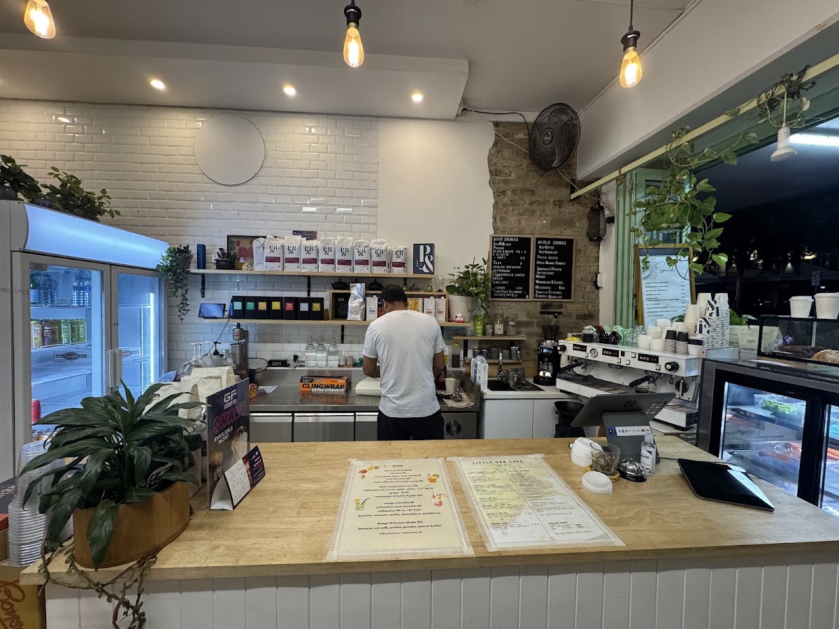 little oak cafe