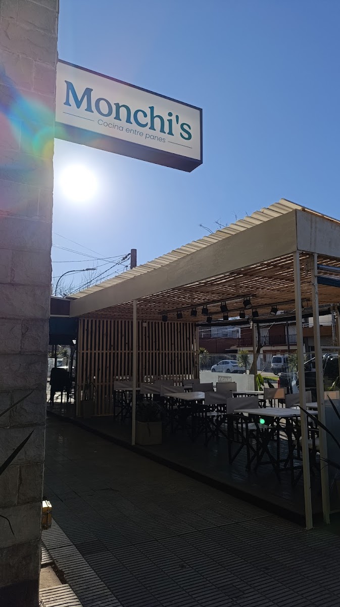 Monchi's - comida entre panes