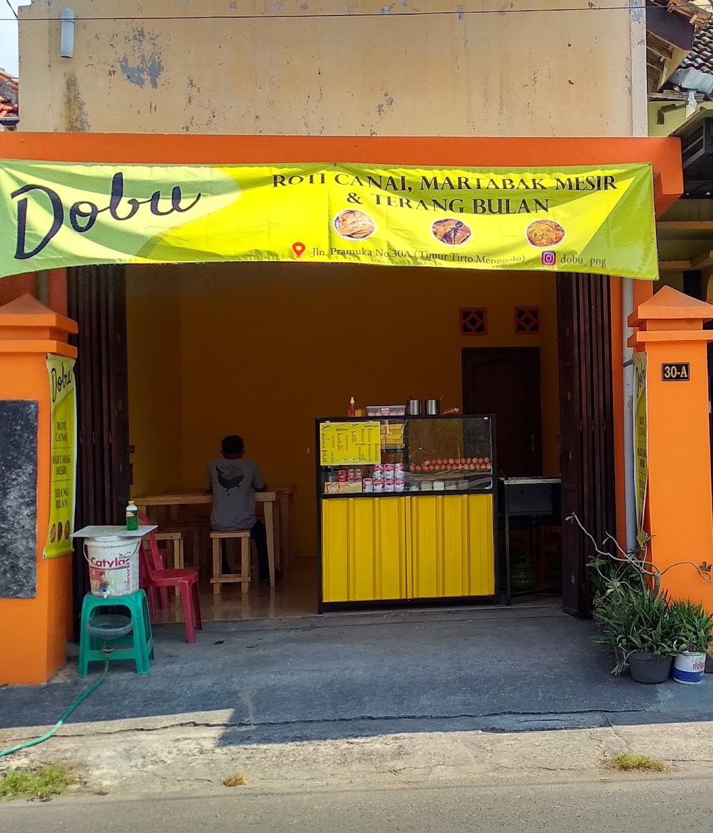 Roti Canai & Teh Tarik DOBU