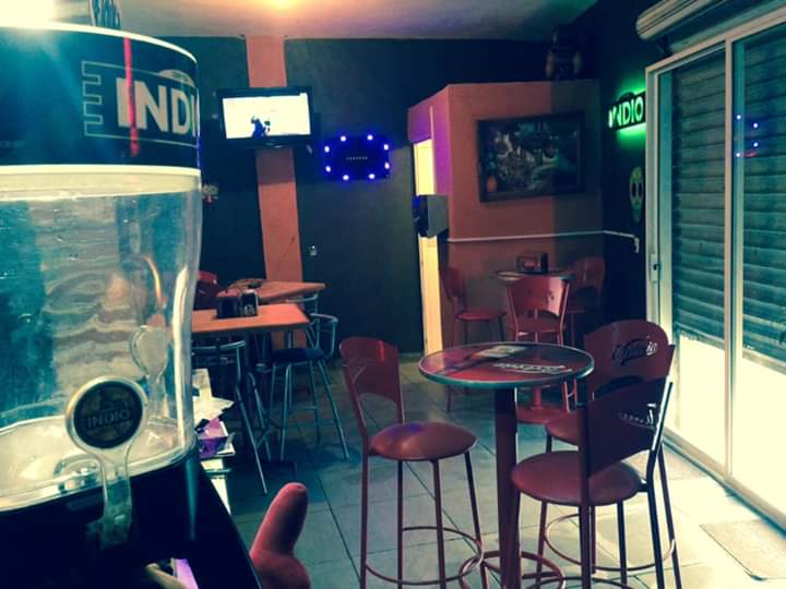 Jade's Pizza