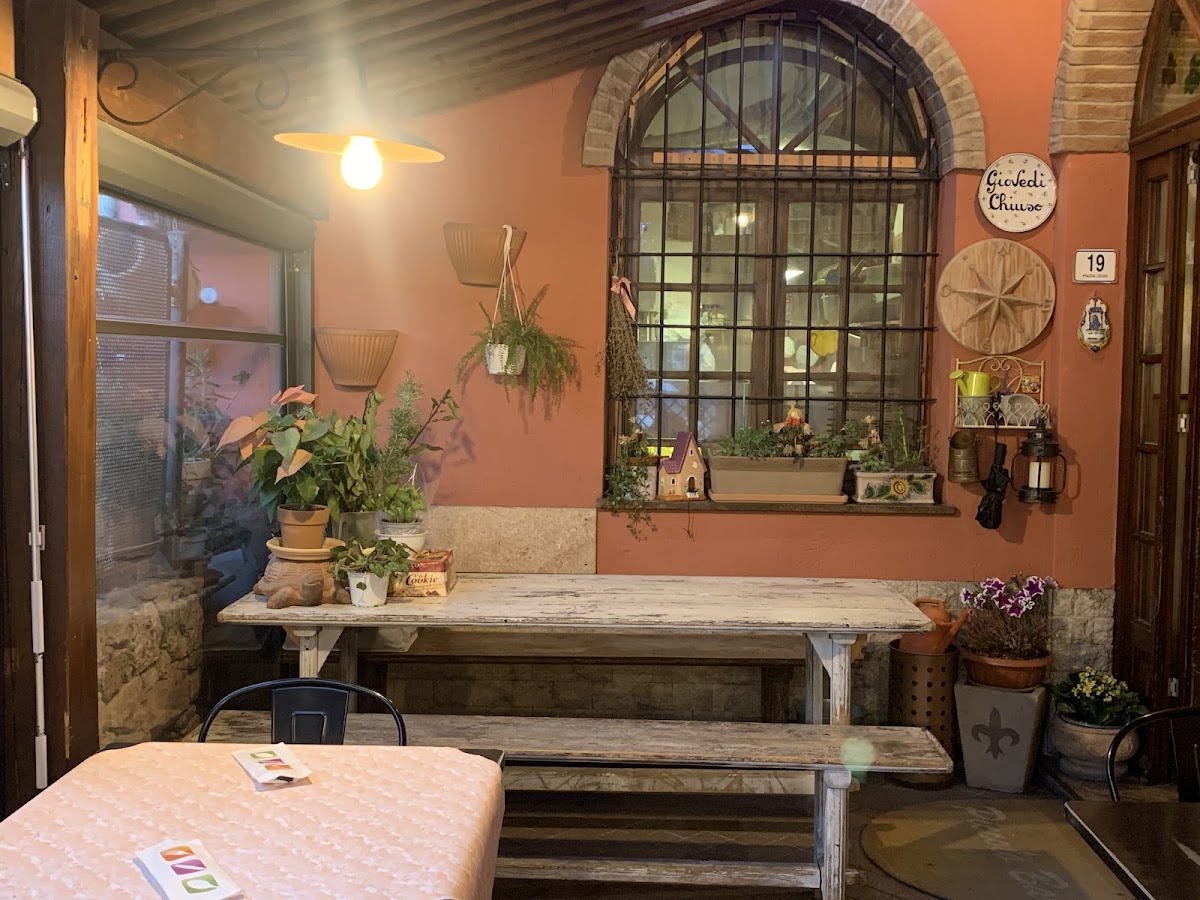 Piccolo Bar