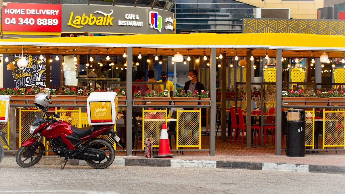 Labbaik Cafe & Restaurant - Sheikh Zayed Rd