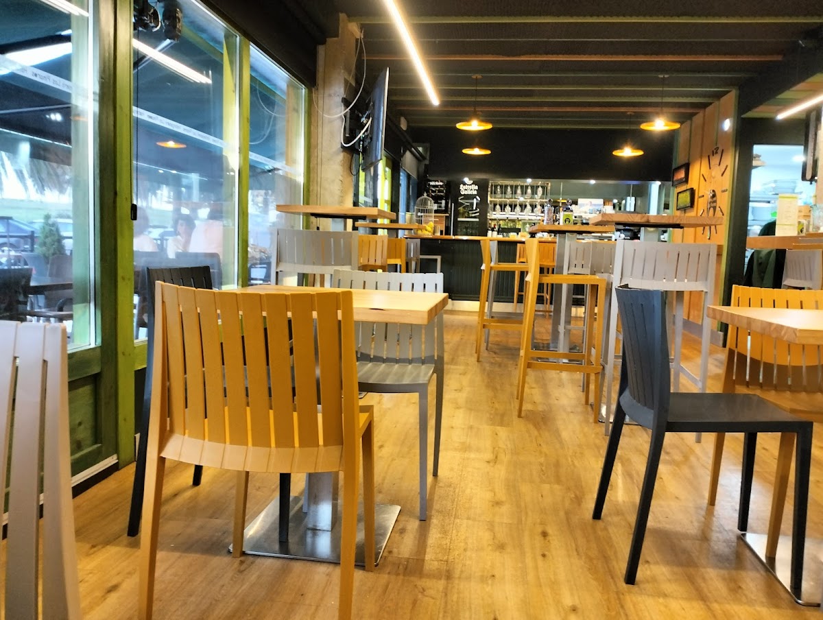 Hamburguesería Los Pinares