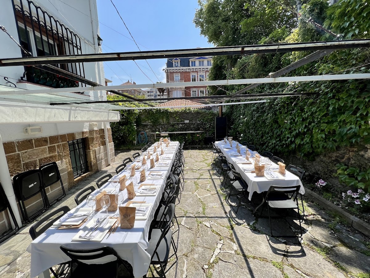 Cafetería Paréntesis