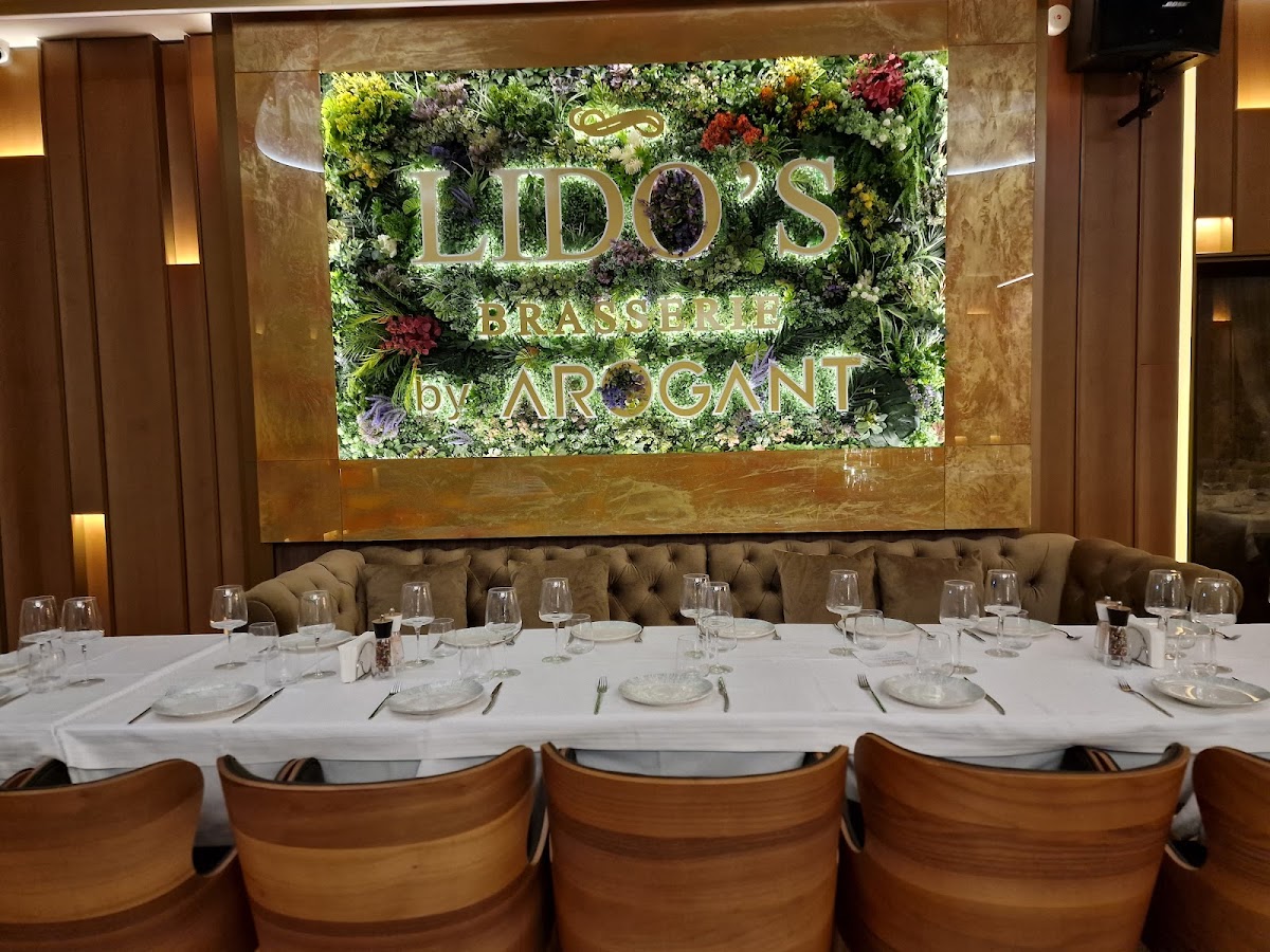 Lido's Brasserie by Arogant