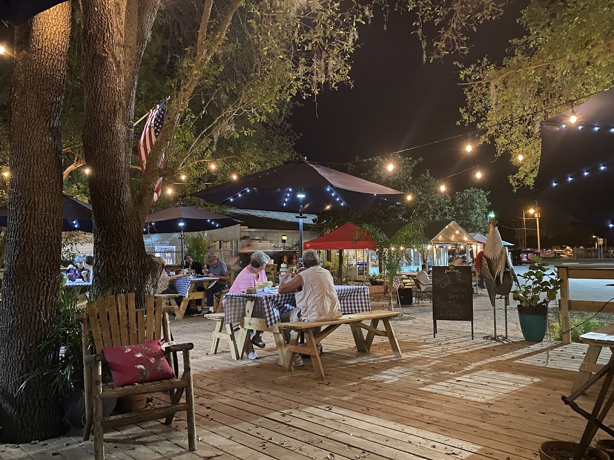 Front Porch Restaurant