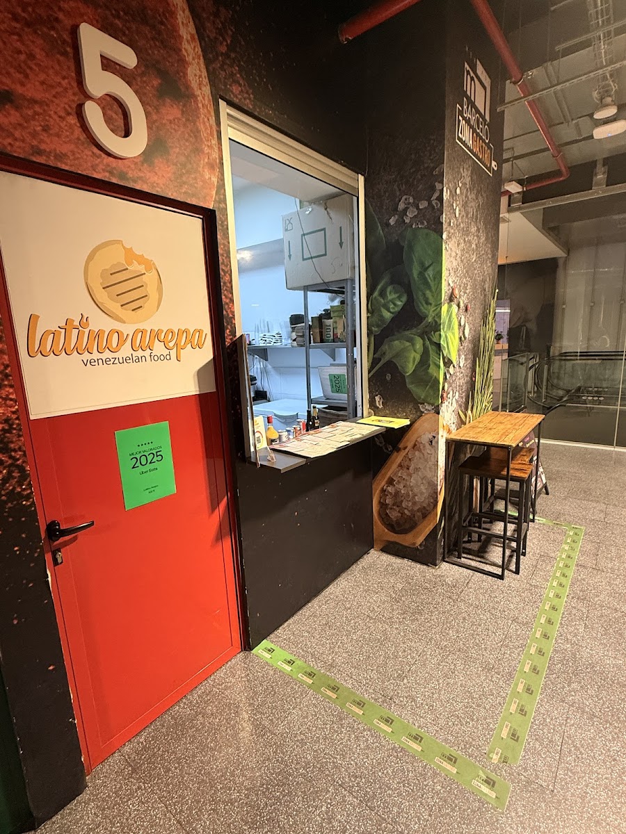 Latino Arepa