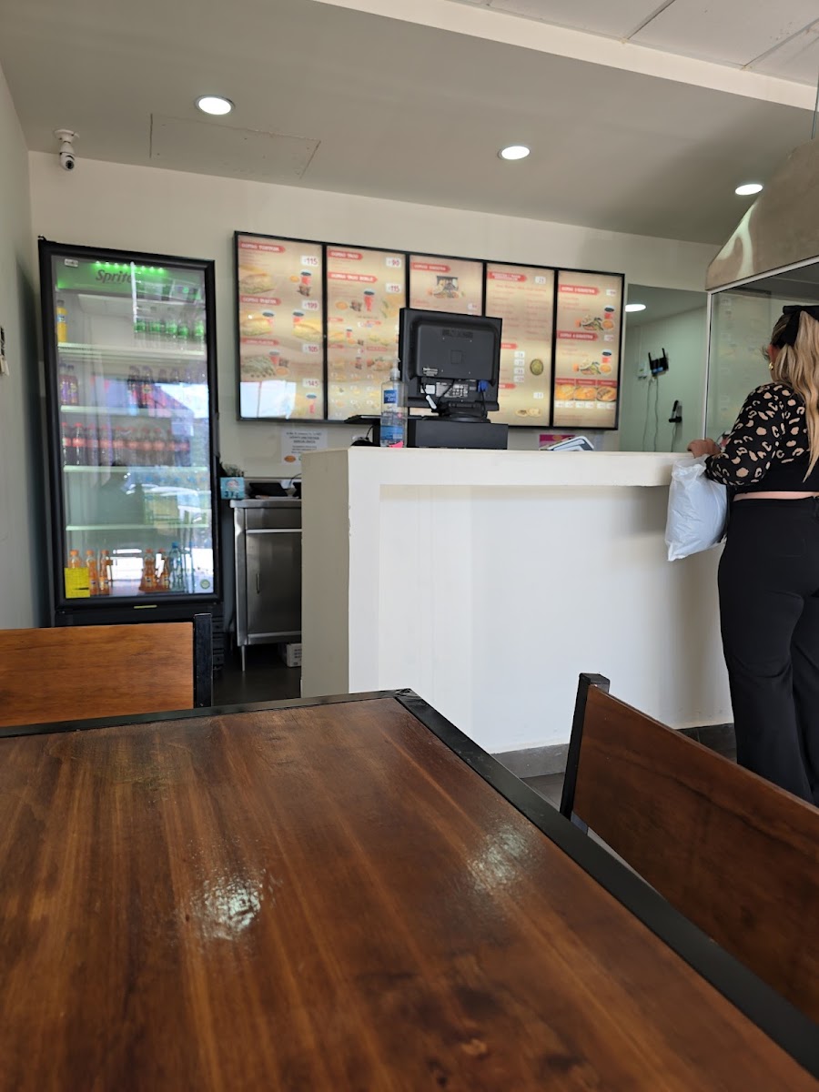 La Auténtica Andenes Tostadas y Gorditas