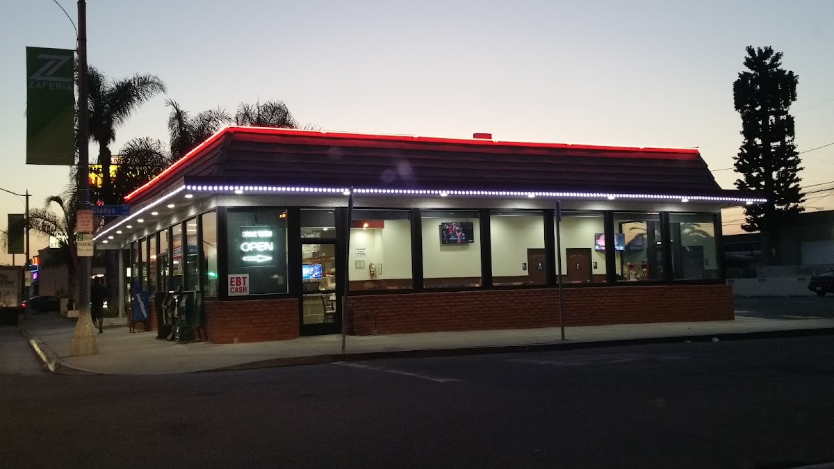 Famous Burgers