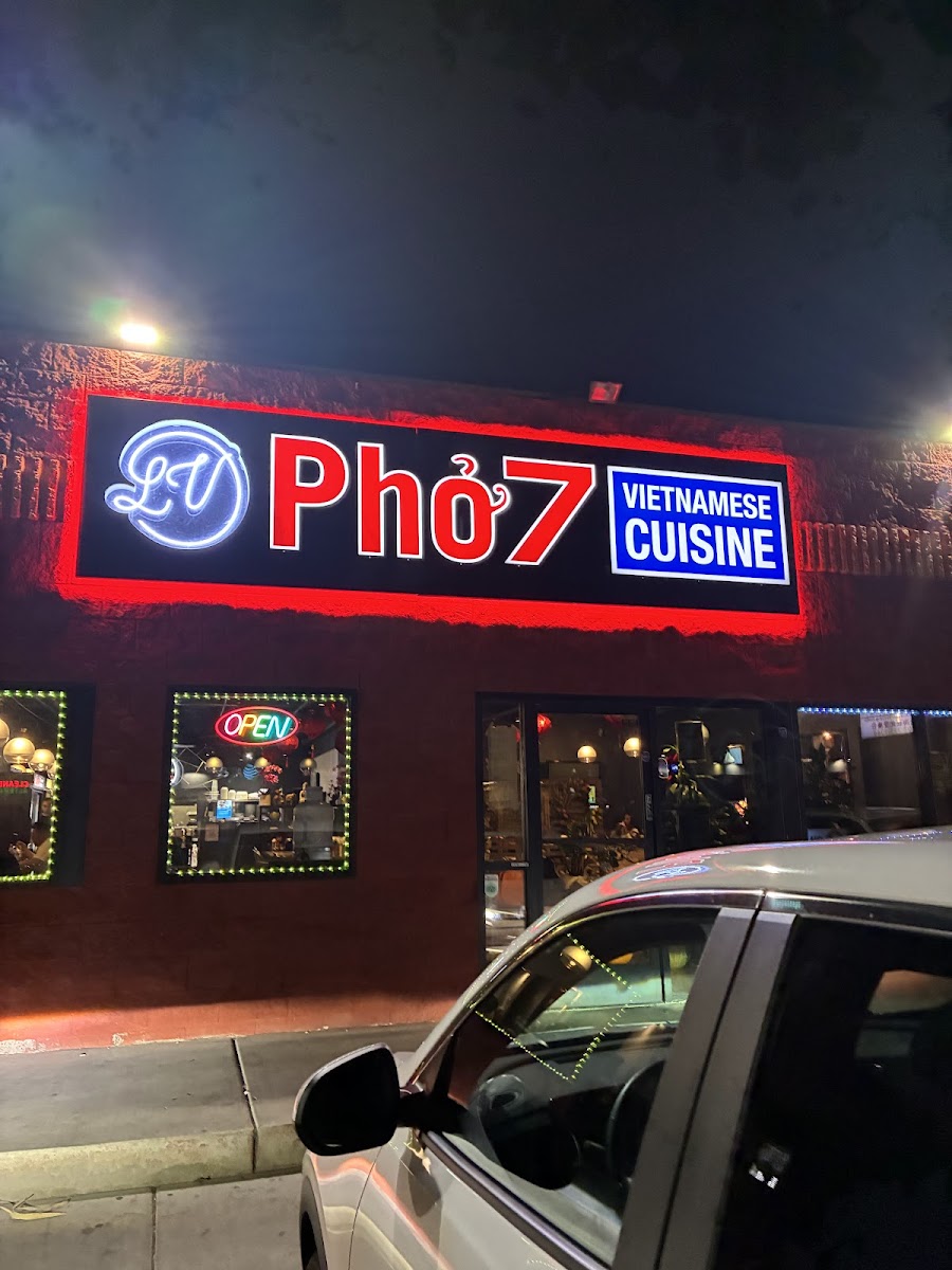 LV PHO 7
