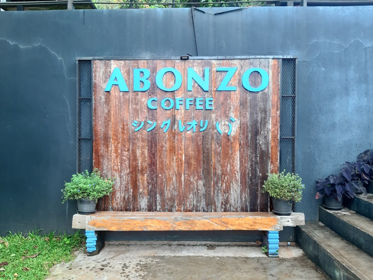 Abonzo Paradise