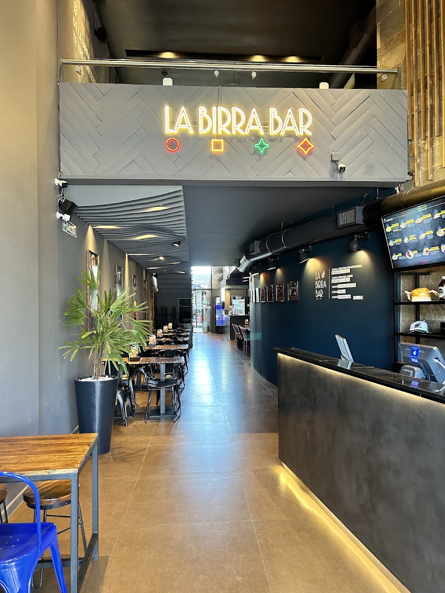 La Birra Bar Olivos