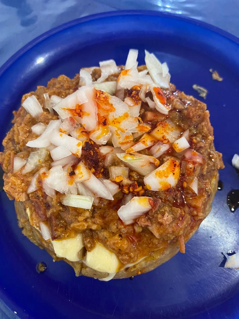 Menuderia kris