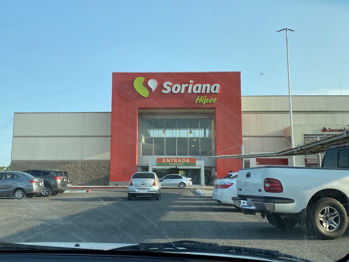 Soriana Anáhuac y Lázaro Cárdenas