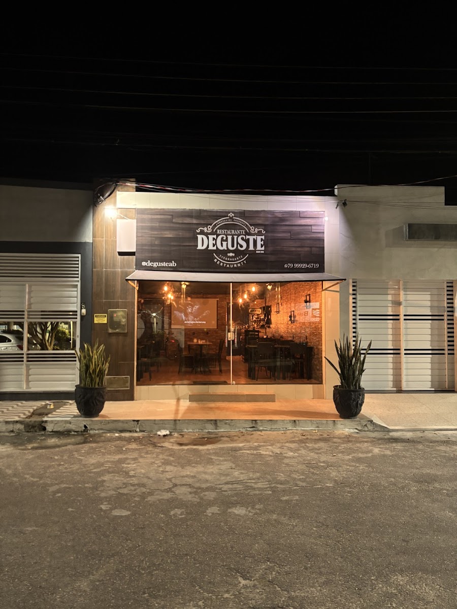 Deguste - Restaurante E Puzzaria