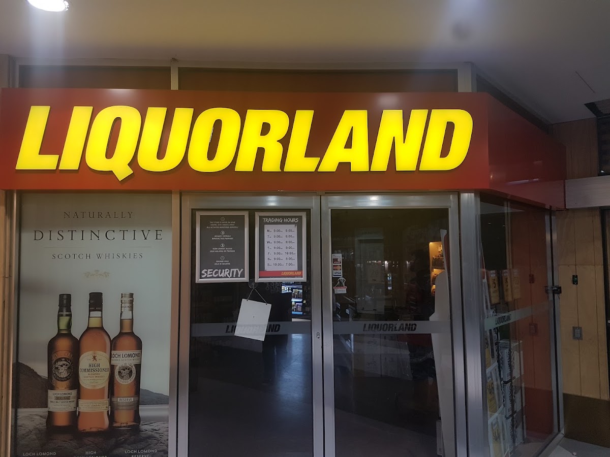Coles Greensborough Plaza