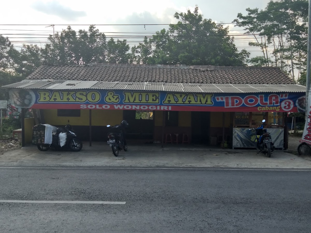 Bakso & Mie Ayam Idola