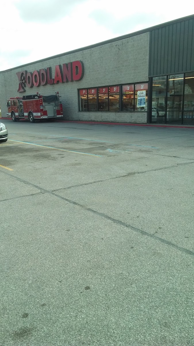 Hometown Piggly Wiggly