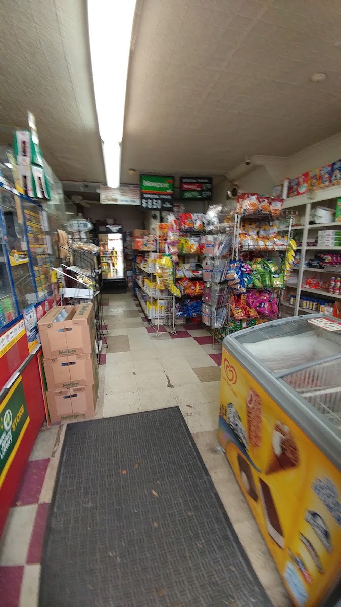 J & M Deli & Grocery