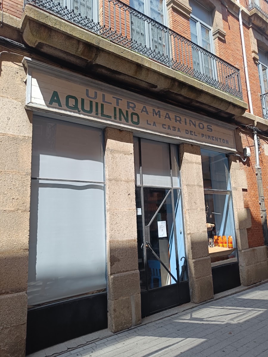 Ultramarinos Aquilino