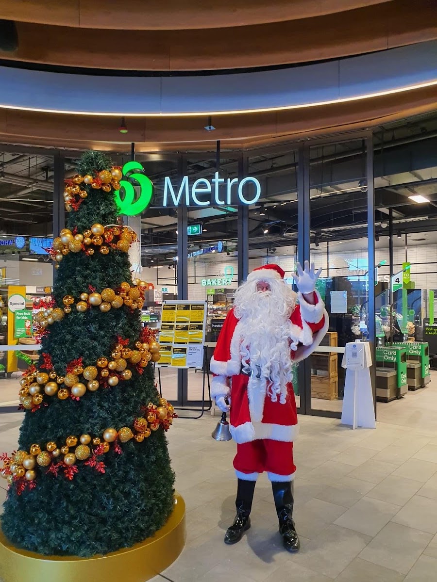 Woolworths Metro Eastlakes