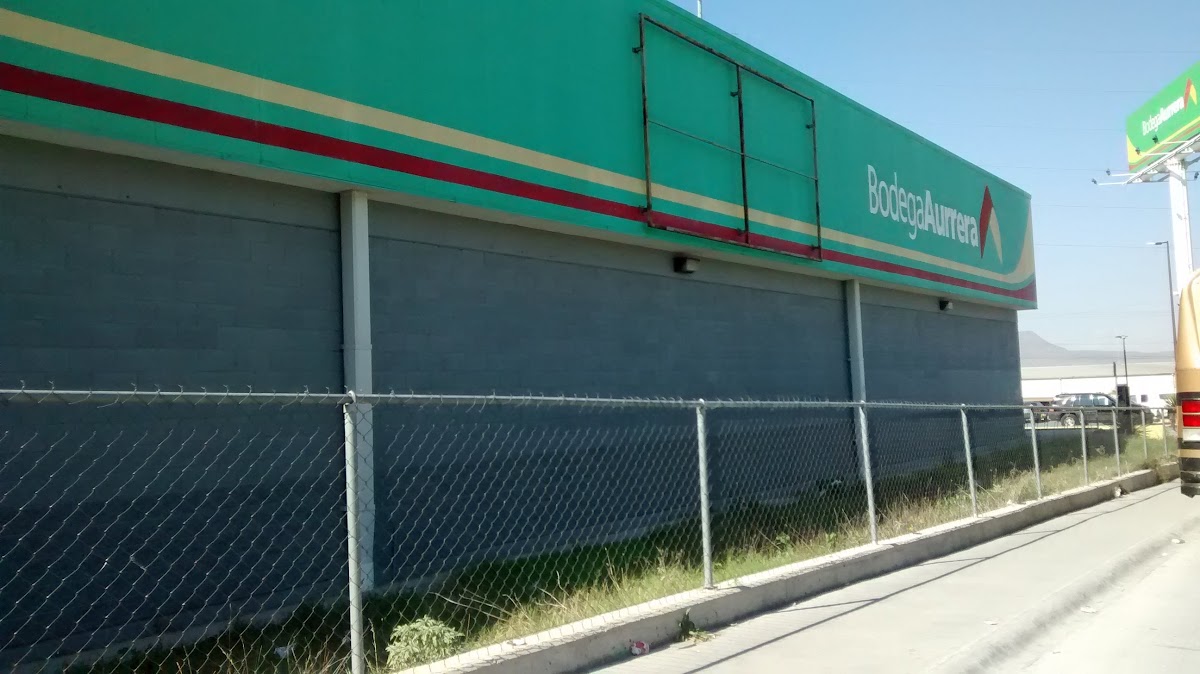 Bodega Aurrera Express, Avenida las Teresitas