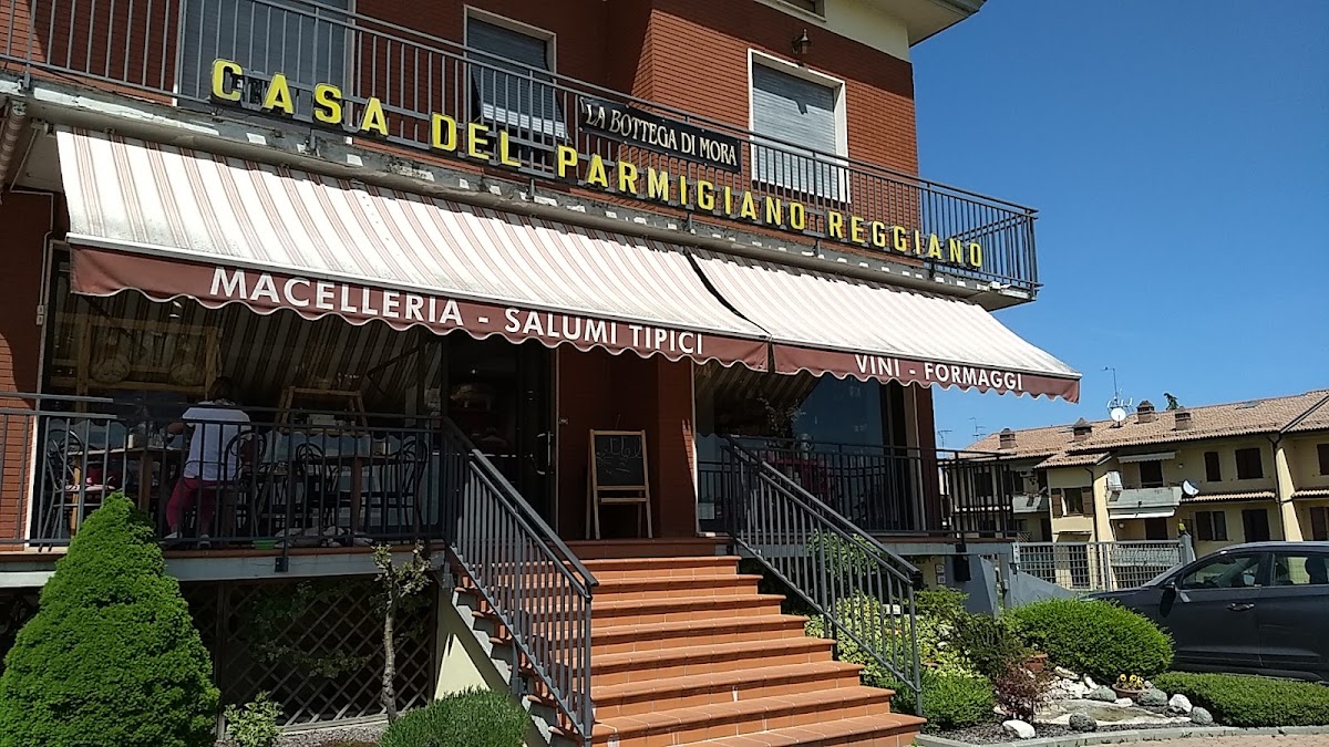 La bottega di Mora