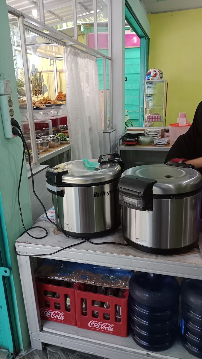 RM dan Sate Elok Padang
