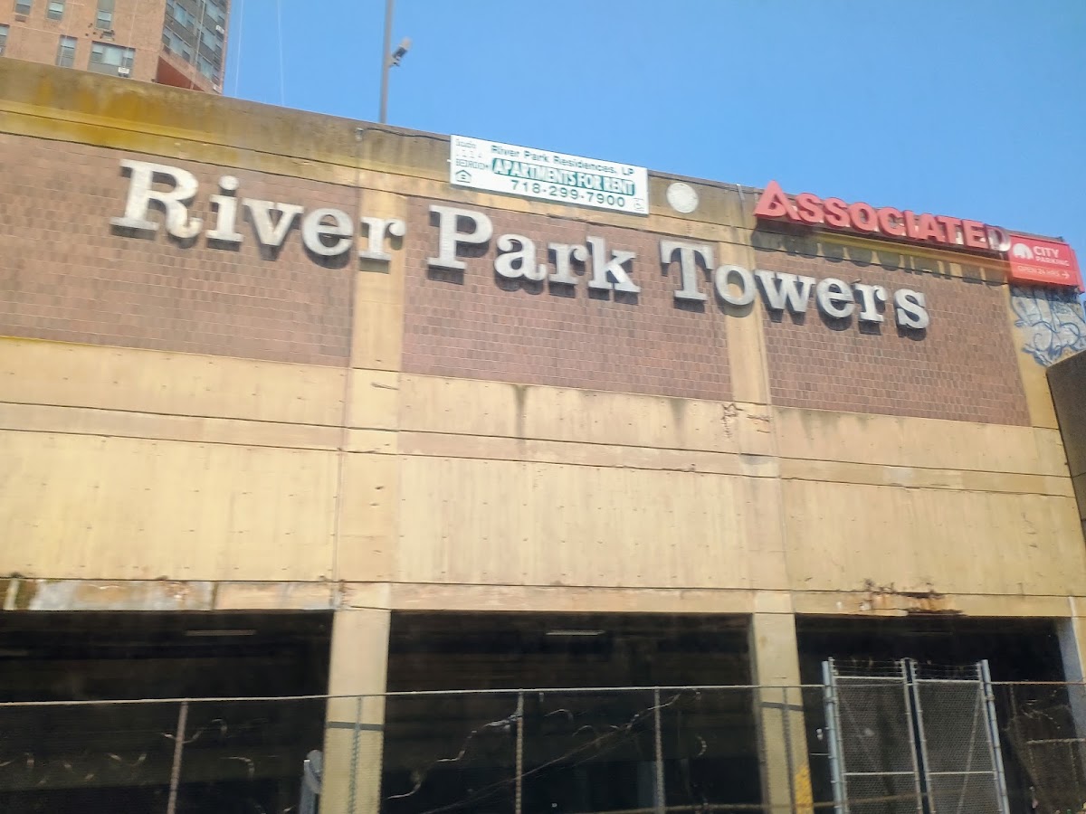 Associated Supermarkets of River Park Towers