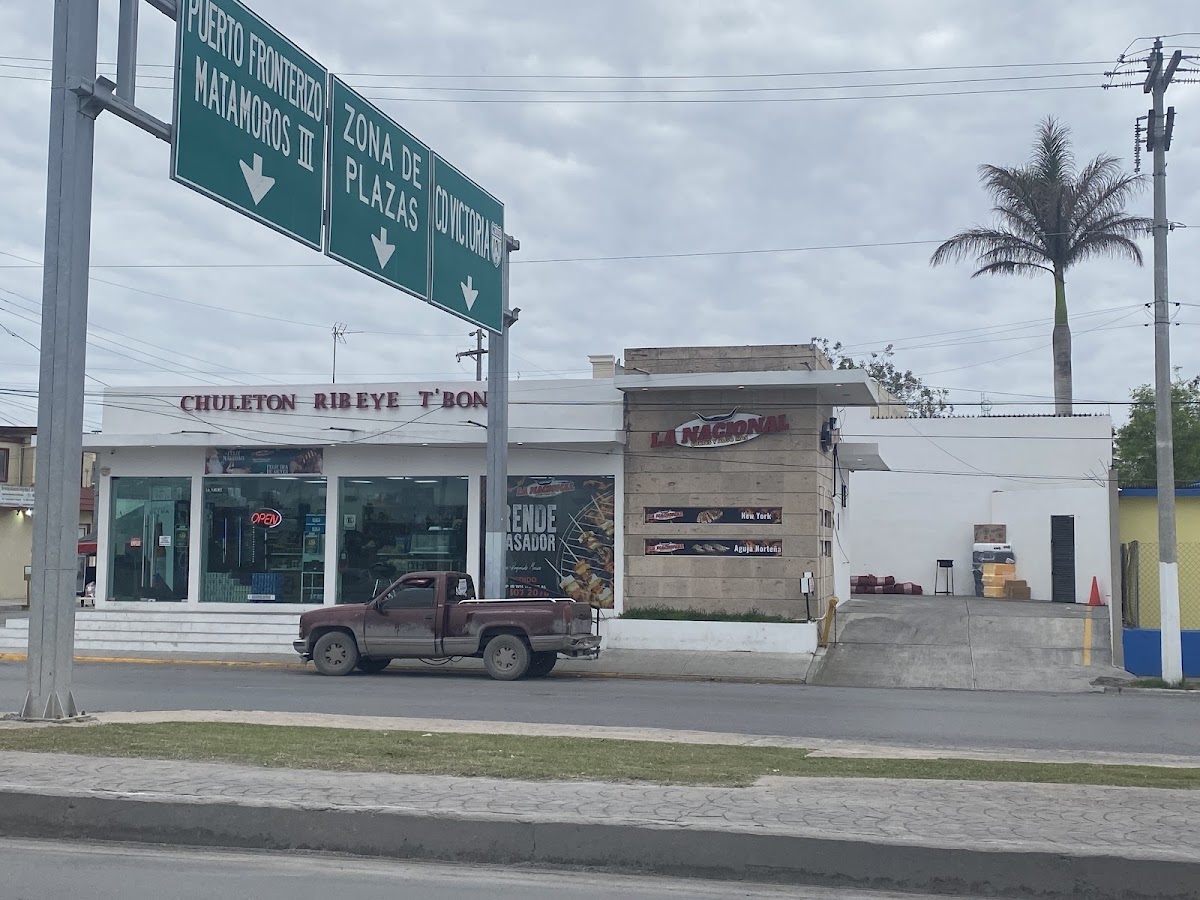 La Nacional Cortes y Algo Mas