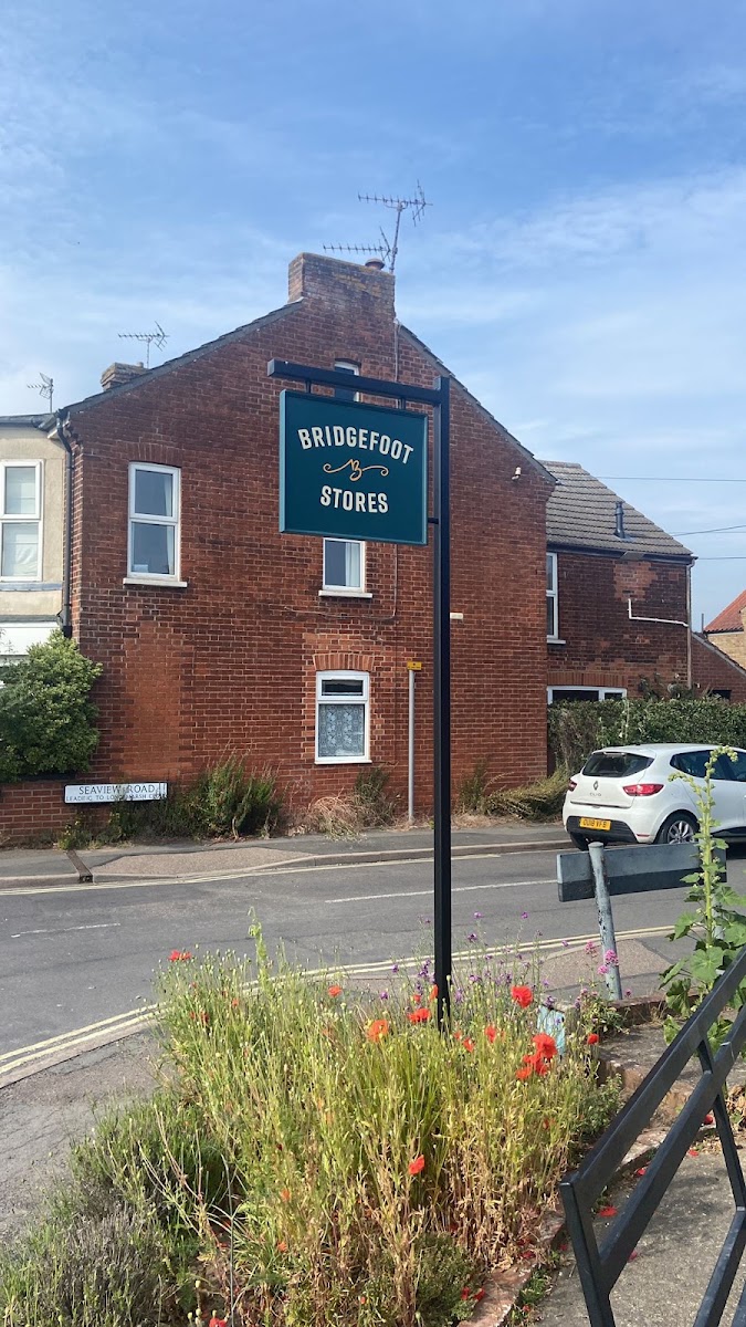 Bridgefoot Stores