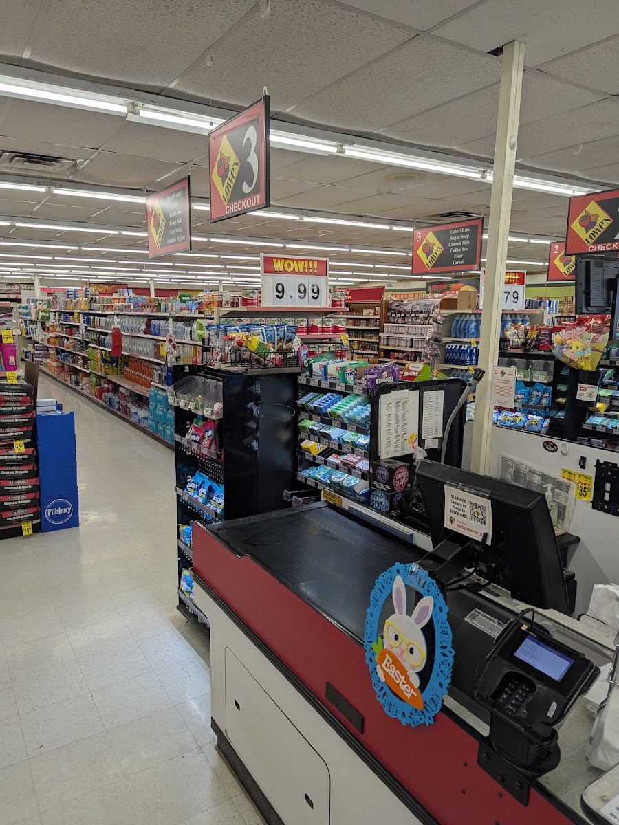 Lowe's Market