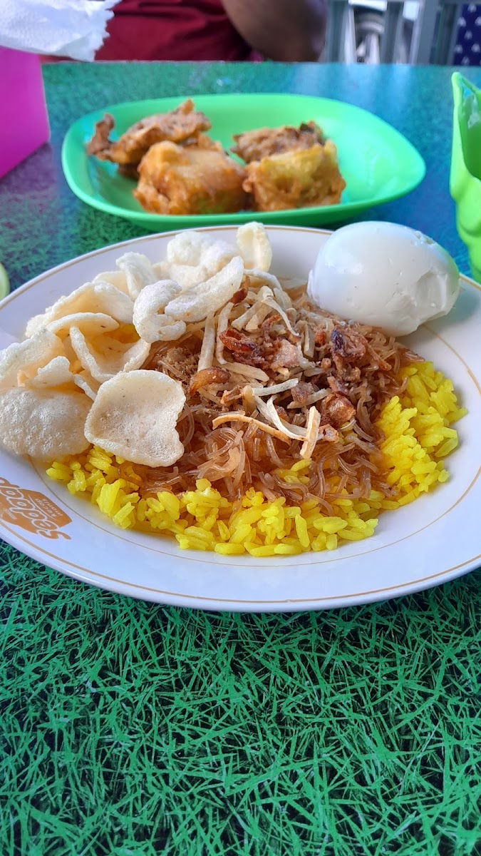 Tinutuan mama qilla
