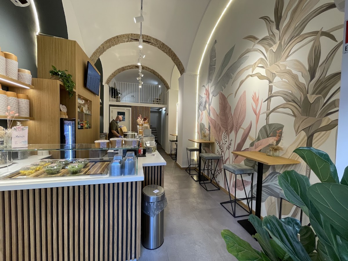 Migi Pokè & Salads