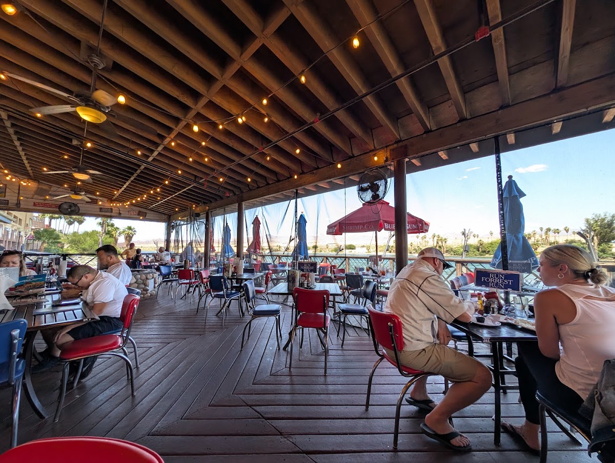 Bubba Gump Shrimp Co.