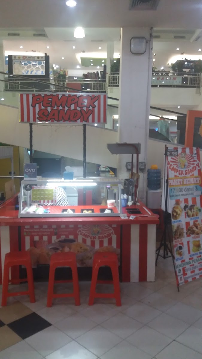 Pempek sandy