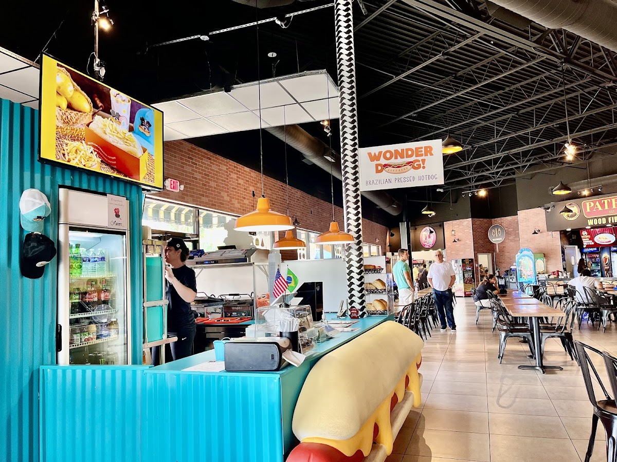Wonder Dog! Brazilian pressed hot dog