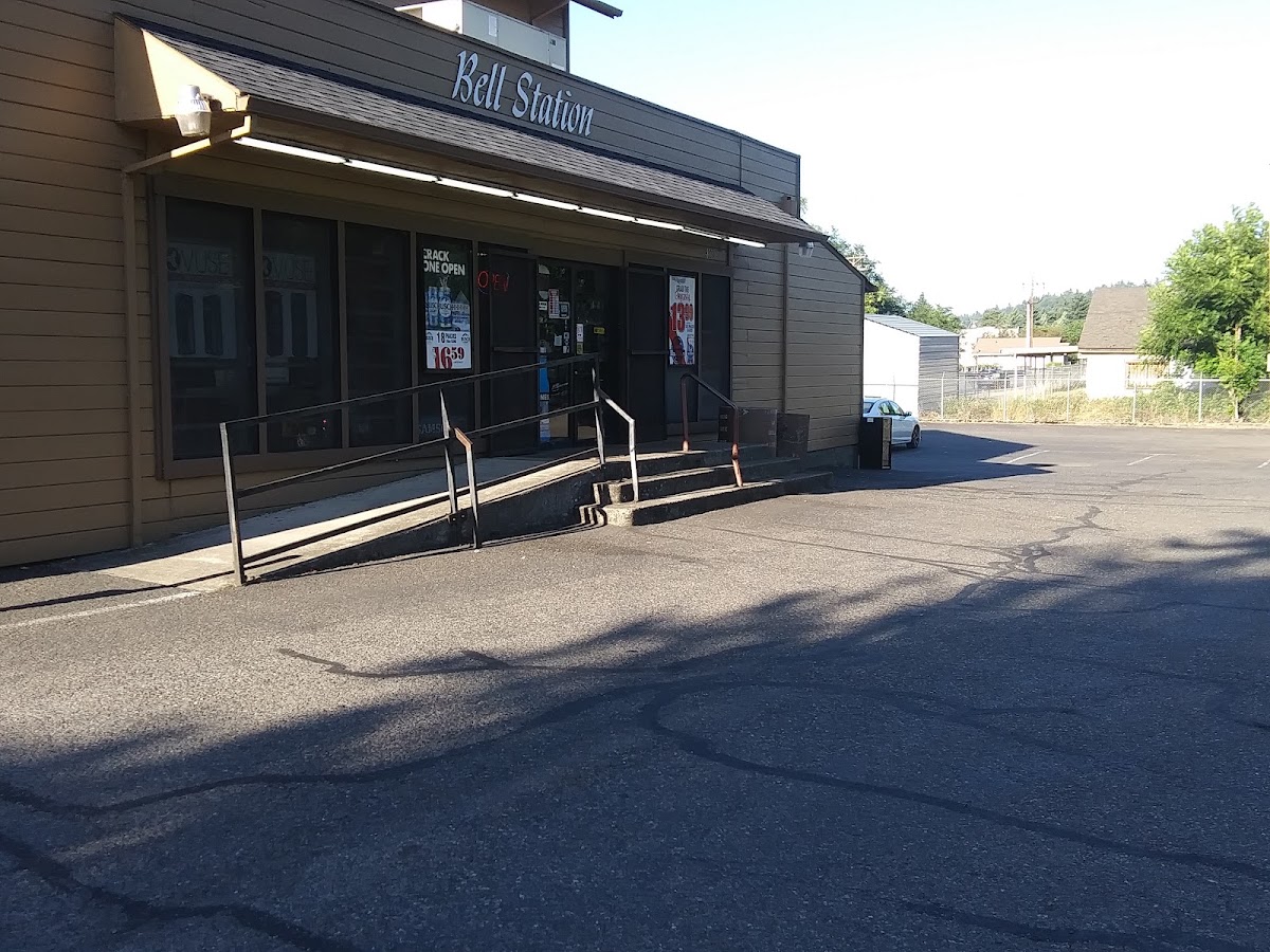 Bell Station Market