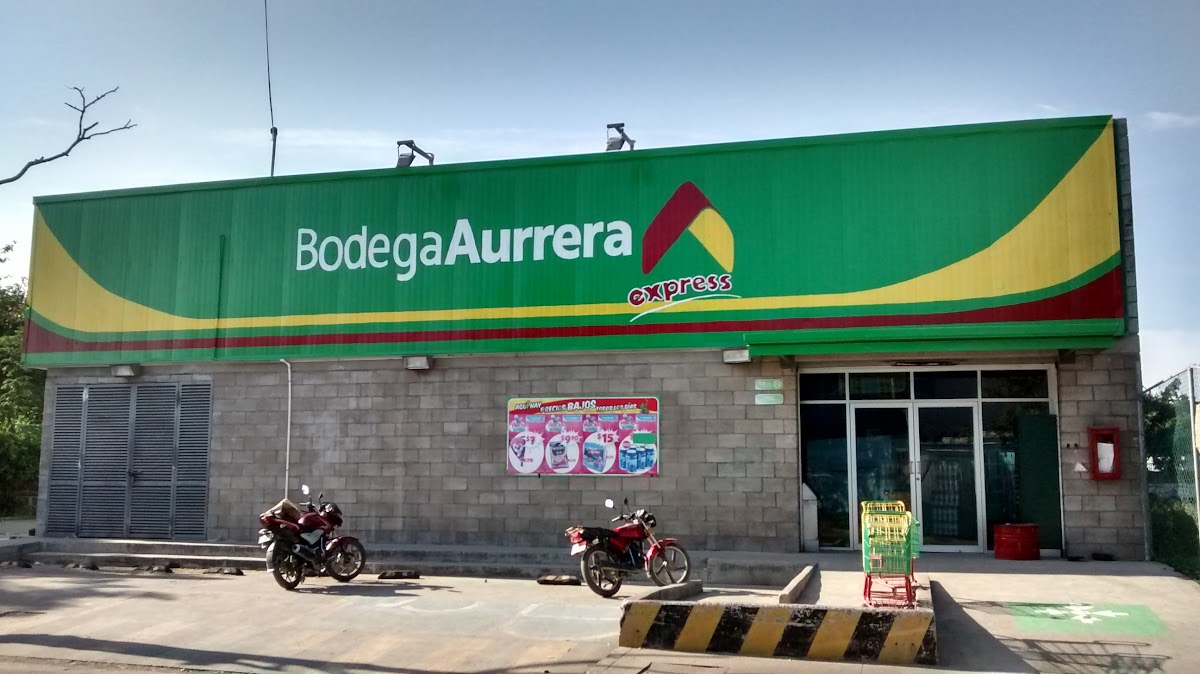 Bodega Aurrera Express, Dos Caminos