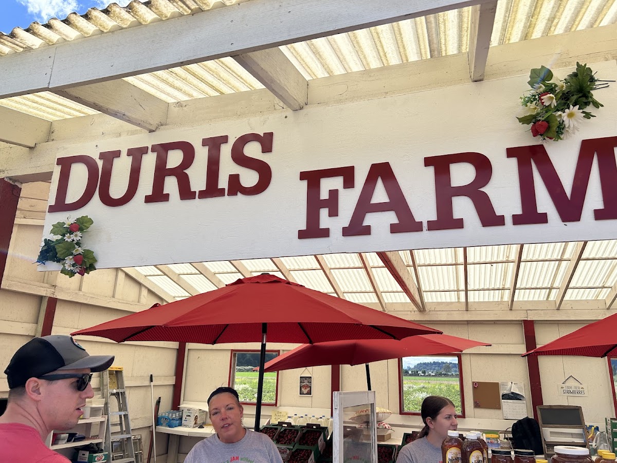 Duris Strawberry Farms