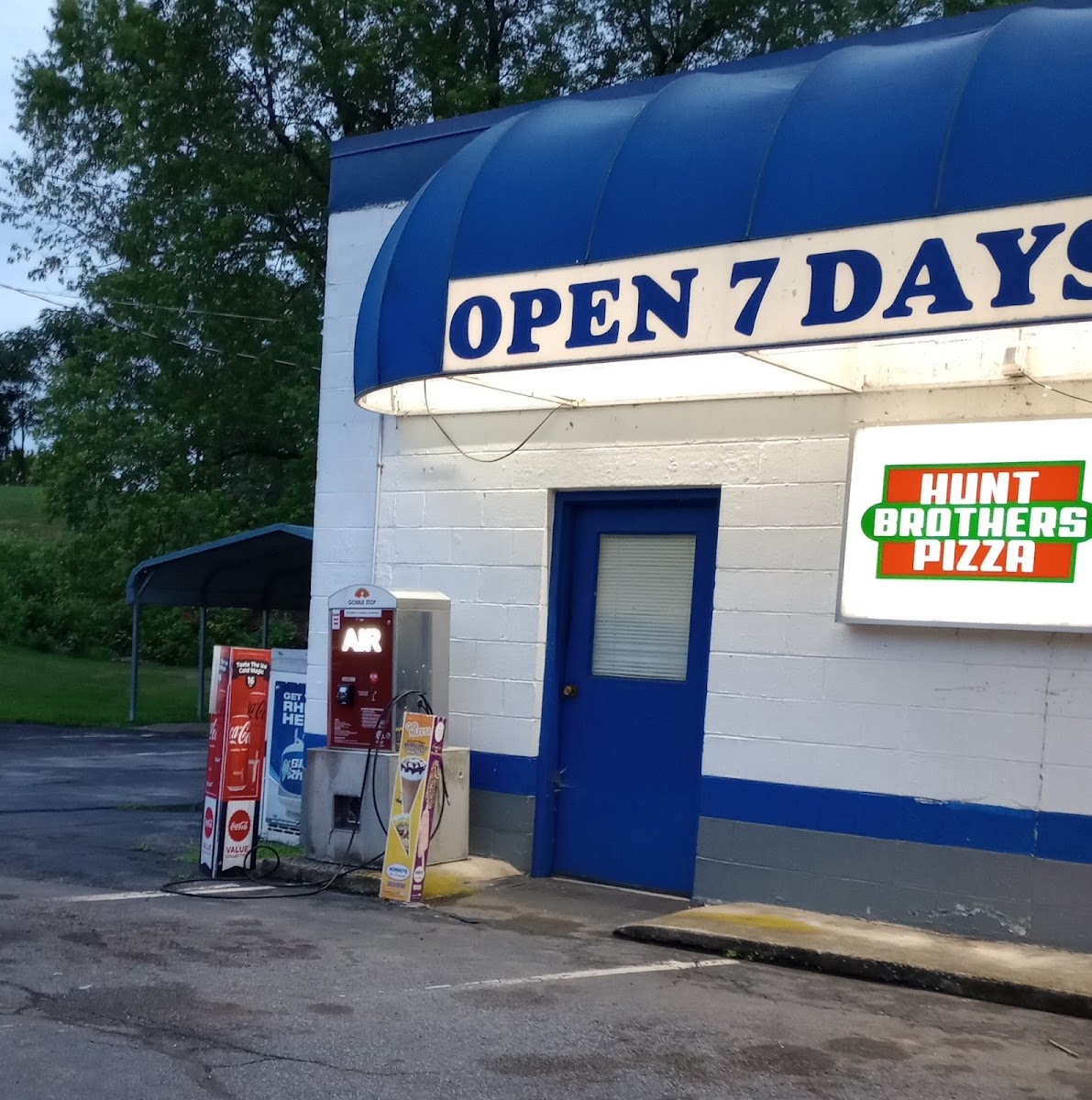 Blevins Grocery