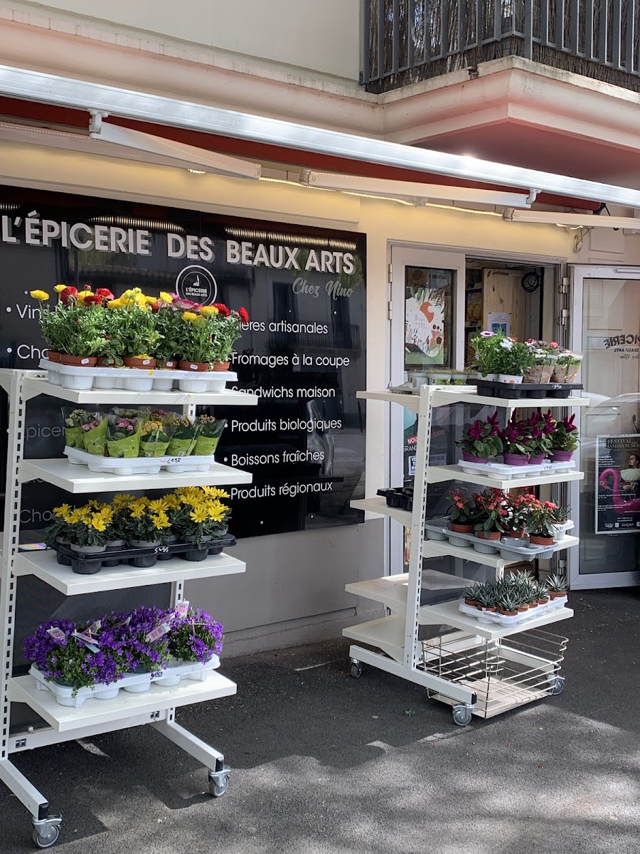 Épicerie des beaux-arts Chez Nino