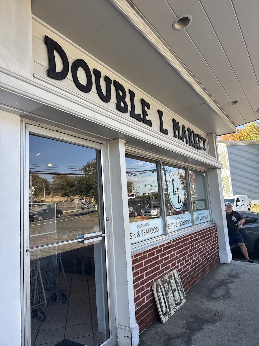 Double L Market