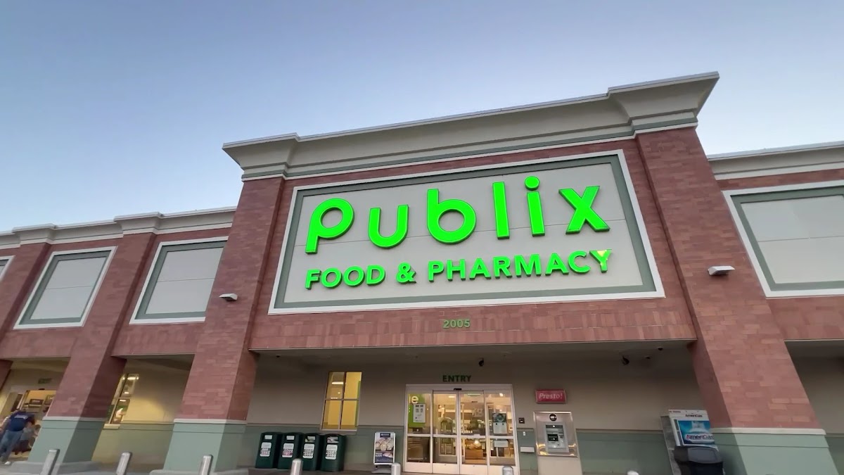 Publix Super Market at Westchester Square