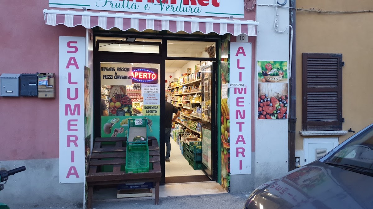 Minimarket frutta e verdura