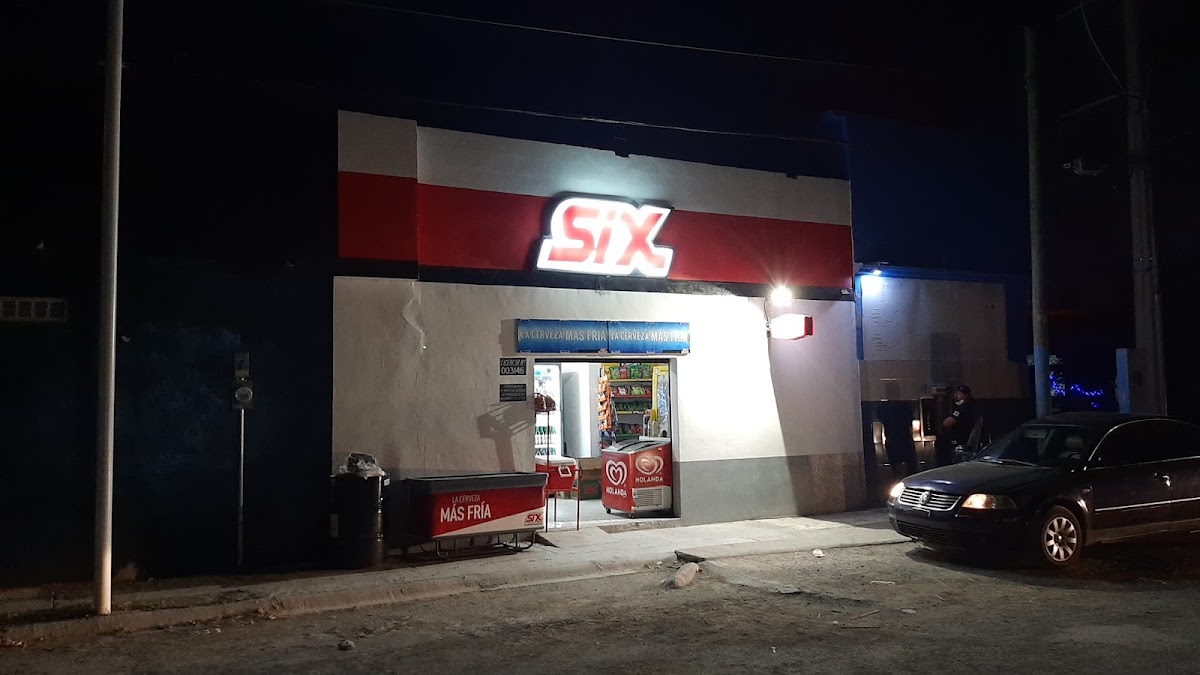 Six Diaz